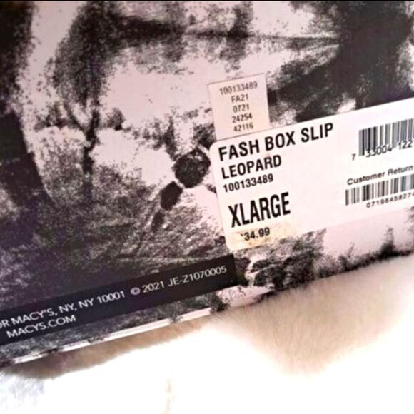 Jenni Leopard Print Slippers..put some SWAG in your comfort 😎 MADE FOR MACYS - Picture 2 of 11